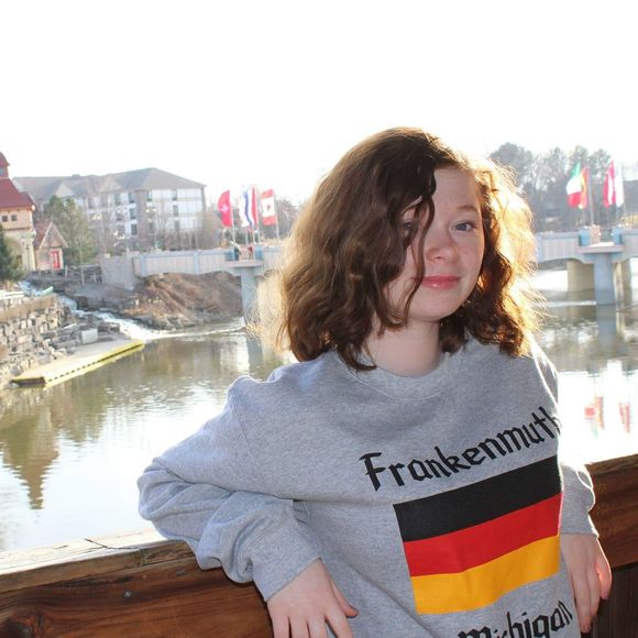 Meet your Posher, Jourdin - Picture 1 of 1